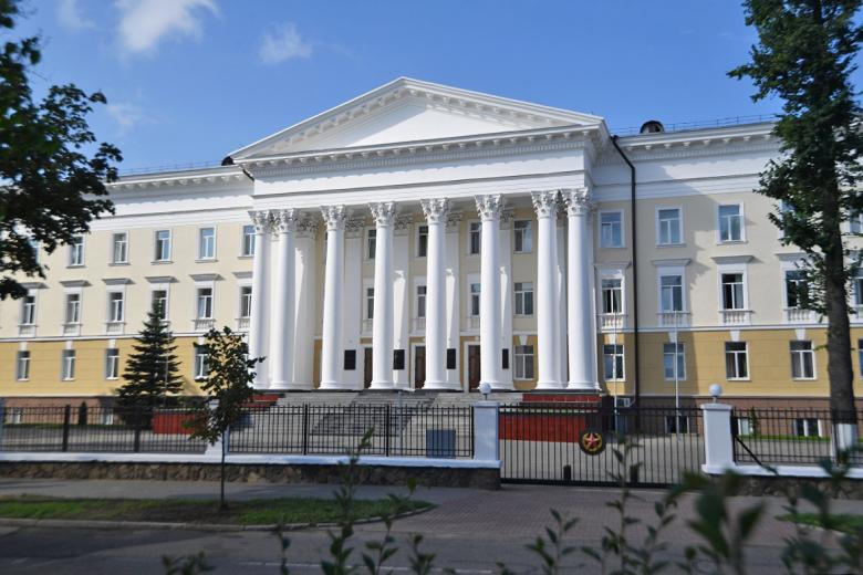 Здание Министерства обороны Белоруссии в Минске
