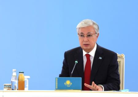 Президент Казахстана поздравил Путина с итогами саммита на Аляске