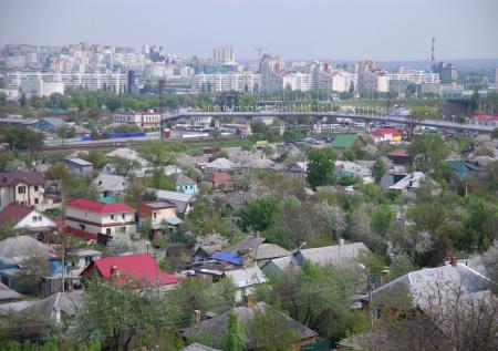 Торговые центры и большие рынки временно закроют в российском городе