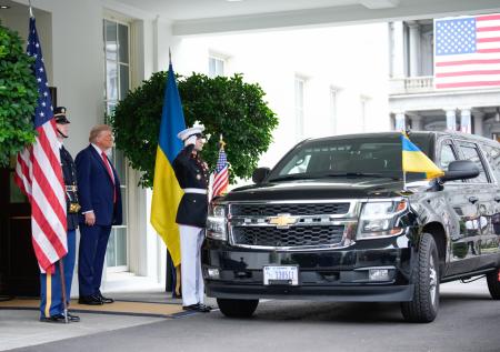 Конец СВО на условиях России? Переговоры Трампа и Зеленского: что известно