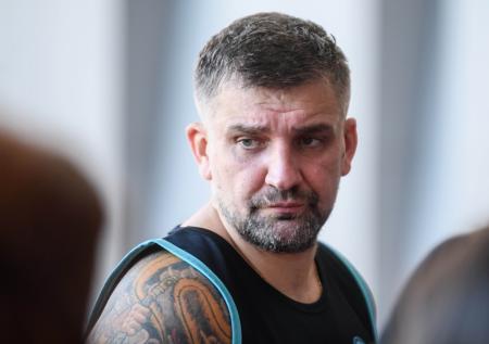 Юрист назвал причину отказа в рассмотрении иска к Басте