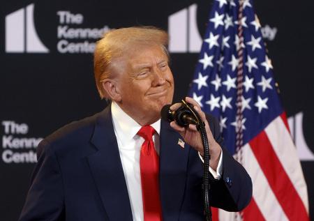 Трамп пошутил над отсутствием выборов на Украине