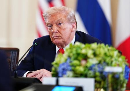 В Госдуме считают, что Трампу удалось обвести Европу вокруг пальца