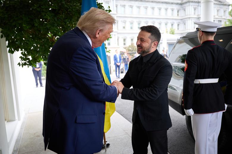Дональд Трамп и Владимир Зеленский
