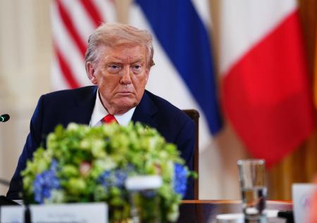 «Очень сдержанно»: политолог сравнил встречи Трампа с главами РФ и Украины