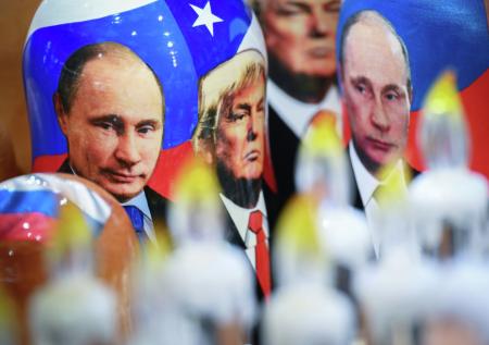 Путин и Трамп в необычном виде стали популярны в Москве
