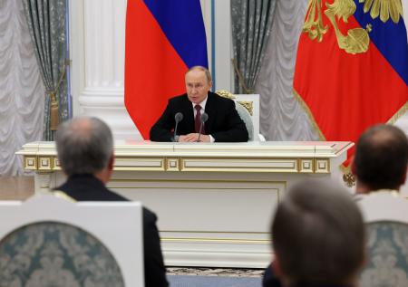 Зеленский отказался от встречи с Путиным в Москве
