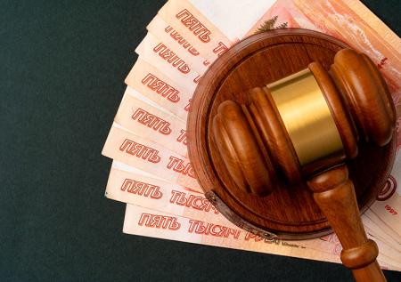 Россиянам объяснили, что грозит за угощение подростка сигаретой