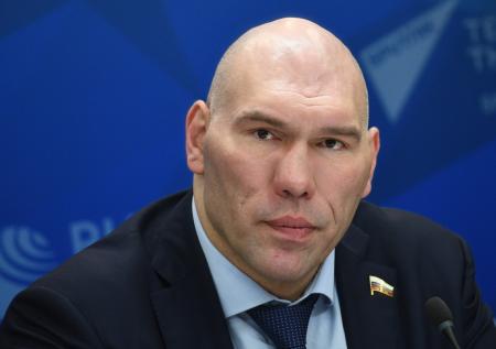 Бой с Кличко, «Каменная башка», усадьба под Петербургом: как живет Валуев