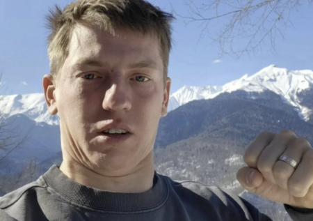 «Иноагентство», помощь Курску, скандалы: как живет комик Алексей Щербаков