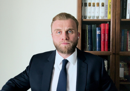 В Верховной раде назвали число украинцев, желающих мира на любых условиях