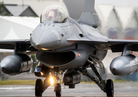 Генерал назвал главную проблему эксплуатации F-16 на Украине