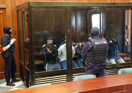 Террорист из «Крокуса» агрессивно заставляет сокамерника принять ислам