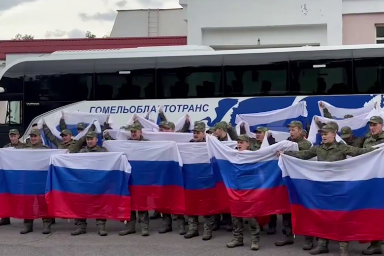 Возвращение российских военнослужащих