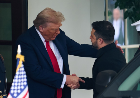 «Частично удалось»: политолог о влиянии Трампа на Зеленского и лидеров ЕС