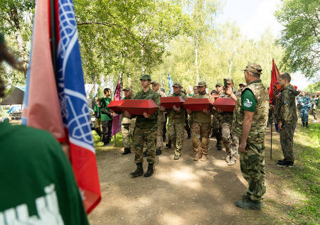 Участник военно-исторической экспедиции нашел останки прадеда под Калугой