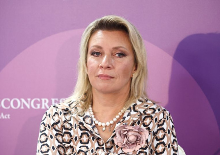 Захарова словами Высоцкого ответила на запрет передвижения дипломатов РФ