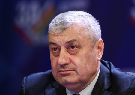Экс-президент Южной Осетии рассказал, когда Путин сделал мир многополярным