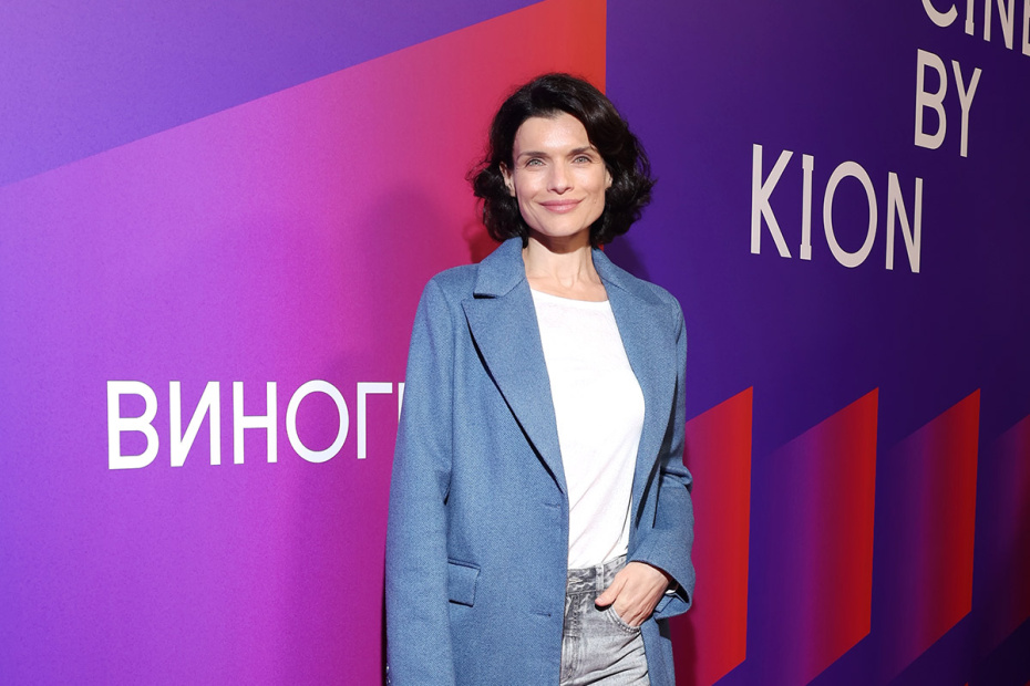 Актриса Анна Азарова на премьере сериала «Виноград» в кинотеатре Summer Сinema by Kion