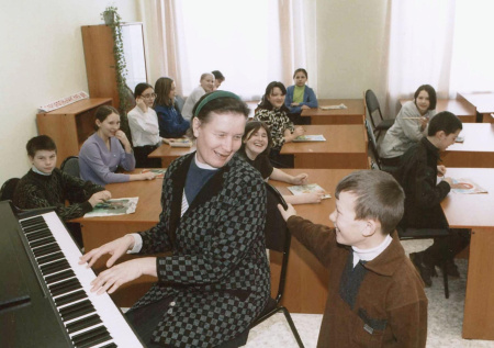 Ученики нулевых и девяностых описали свои школьные годы