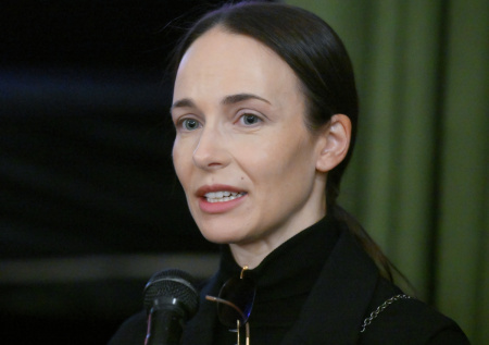 Анна Снаткина пришла на церемонию прощания с режиссером «Вечного зова»