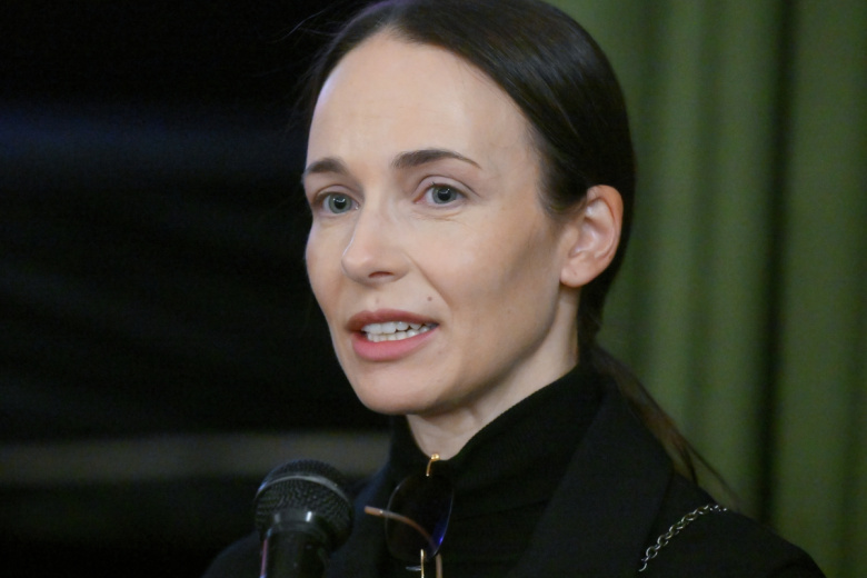 Актриса Анна Снаткина на церемонии прощания с кинорежиссером Валерием Усковым в малом зале Центрального дома литераторов