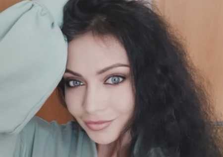 «Организм ел сам себя»: что сейчас с Яной Бобровой, которая весила 20 кг