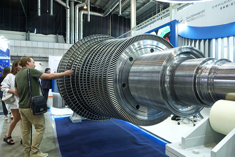 Газовая турбина, представленная на международной промышленной выставке ИННОПРОМ в «Екатеринбург-Экспо»