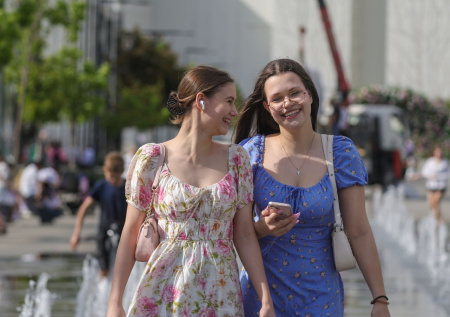 А вот и бабье лето? +26, солнце: погода в Москве и Петербурге 1–7 сентября