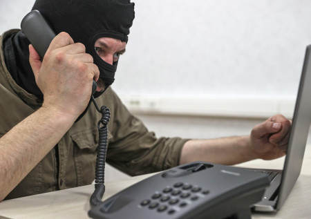 Украинские мошенники оказались на грани нервного срыва из-за России