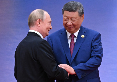 Путин и Си Цзиньпин обсудили российско-американские контакты