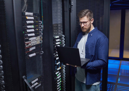 Стало известно, удалось ли российским ЦОД заменить иностранные генераторы
