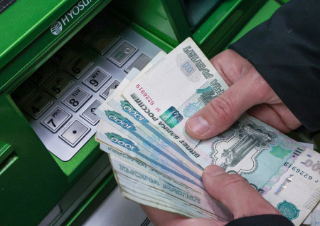 В Госдуме назвали МРОТ в 27 тыс. рублей недостаточным