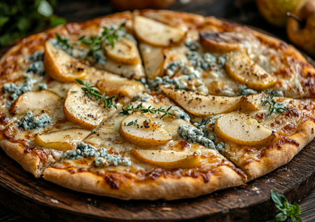 ПП-пицца на 150 ккал за 7 минут: вкуснятина с грушей и голубым сыром