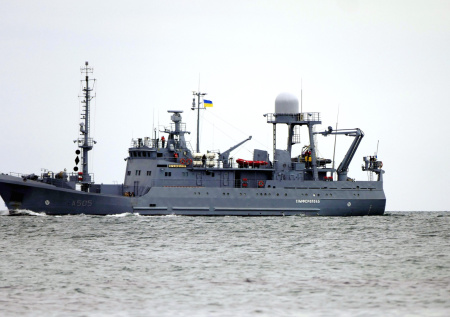 В Сеть попали снимки с затонувшим кораблем «Симферополь» ВМС Украины