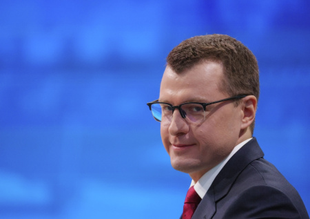 Журналист похвастался перед министрами новым шпионским устройством