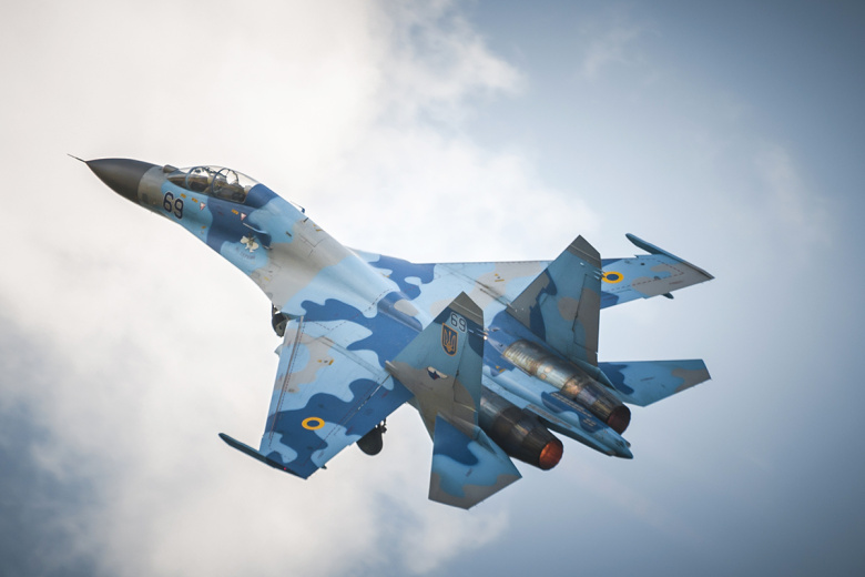 Истребитель Су-27 ВВС Украины