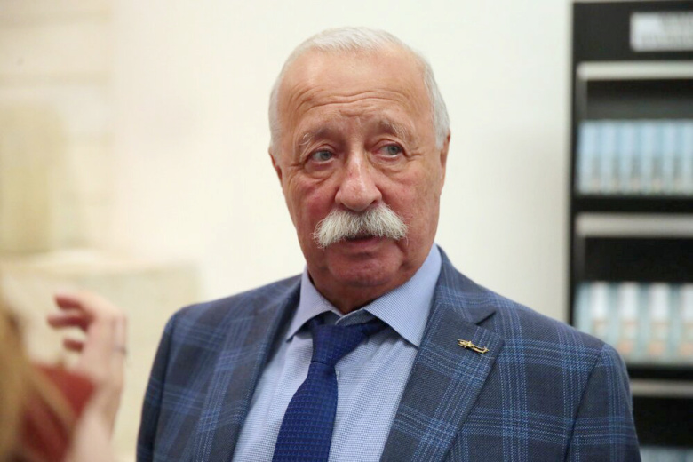 Леонид Якубович