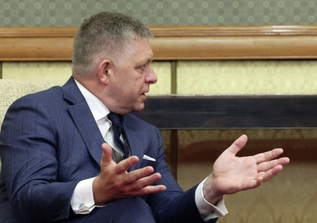 После встречи с Путиным словацкий премьер решил поговорить с Зеленским