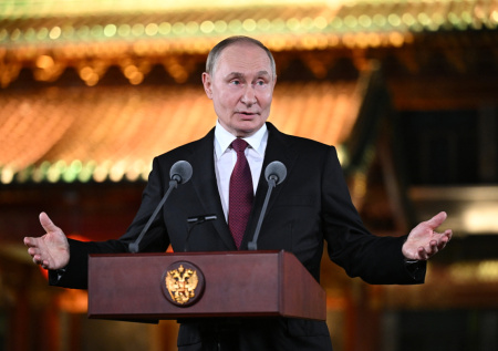 Путин пригласил Зеленского в Москву