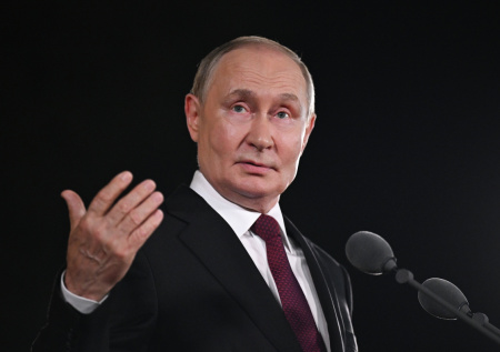Путин заявил о своей готовности к одному шагу по Украине