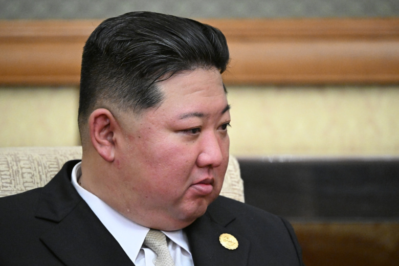 Ким Чен Ын