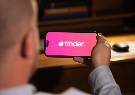 Придумал имя и работал за наличку: маньяк из Tinder скрывался два года