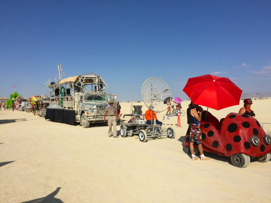 Участники на фестивале Burning Man