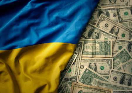 Стало известно, сколько денег Украина получила от Запада в августе