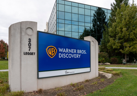 Warner Bros. обвинила Midjourney в наглости и подала на компанию в суд