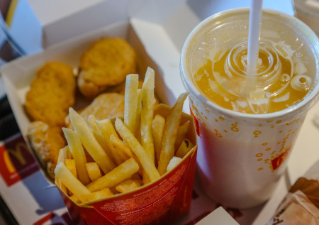 Реликвию из российского McDonald’s продают по цене квартиры