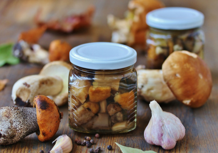 Самые вкусные соленые грибы: готовим грузди на зиму по-сибирски
