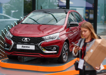 Глава Минпромторга РФ оценил новинки «АвтоВАЗа»