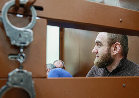 «Писал Путину». Осужденный экс-сенатор Арашуков хочет на СВО: отпустят ли?